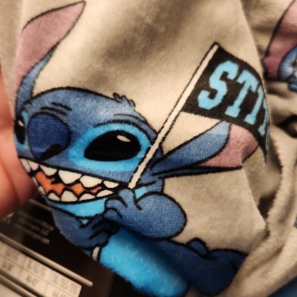 Disney Stitch Pjs Mens Shirt pajama pants Sleep Set Size S 28 - 30 W NWT - Picture 2 of 11